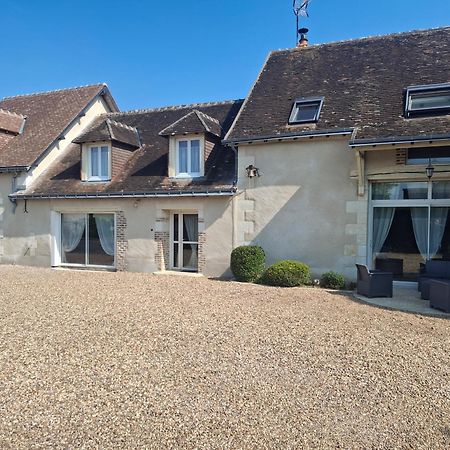 Bed and Breakfast Les Jarrieres Dame-Marie-les-Bois Exterior foto
