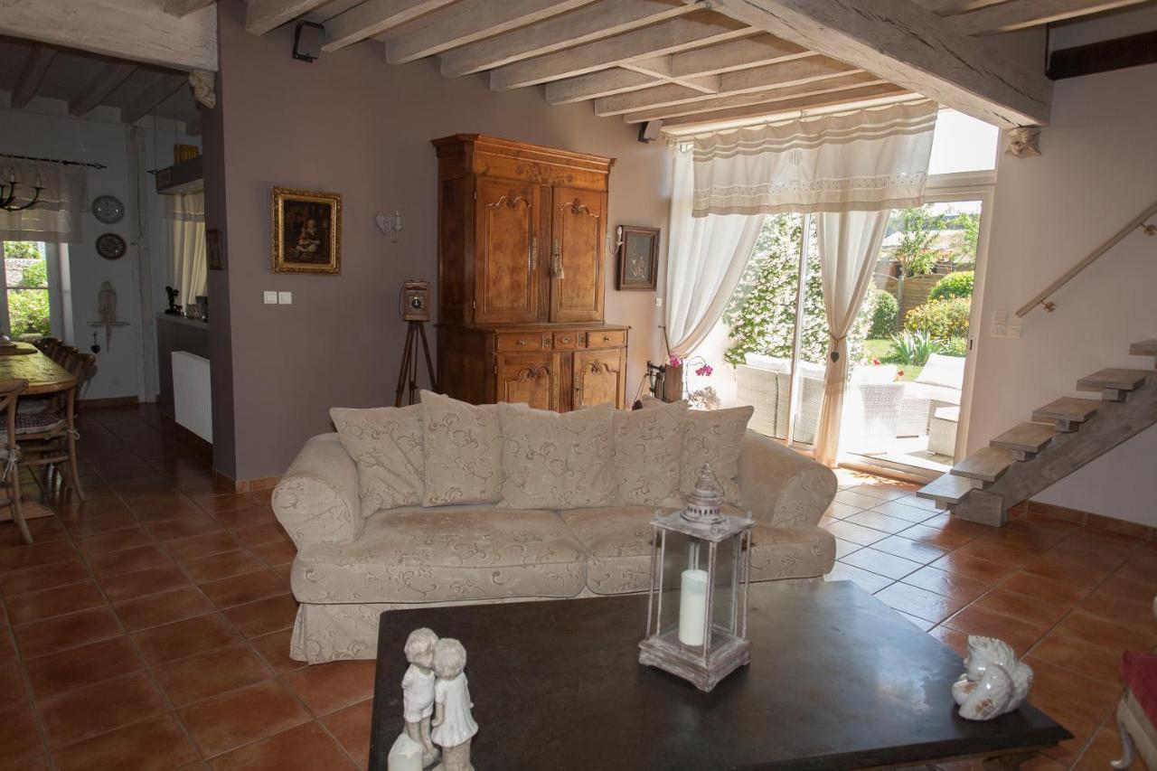 Bed and Breakfast Les Jarrieres Dame-Marie-les-Bois Exterior foto